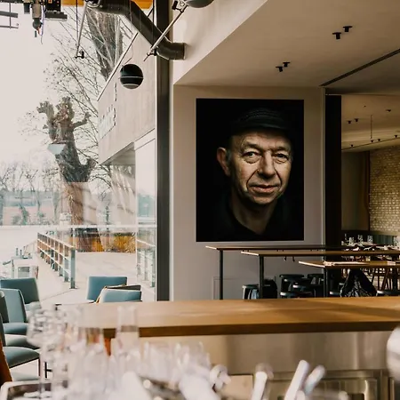 Julia - Schwimmendes