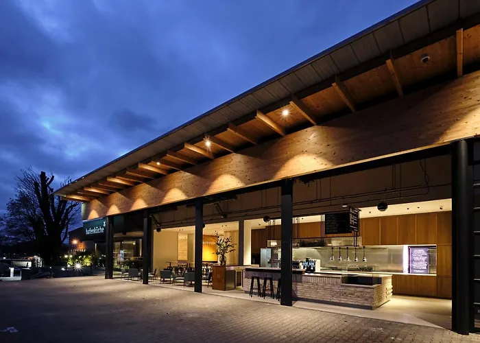 بوتيل Julia - Schwimmendes